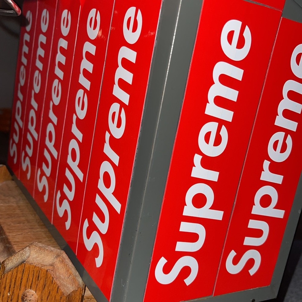 Supreme Sticker Magnets 🧲 - Picture 3 of 4